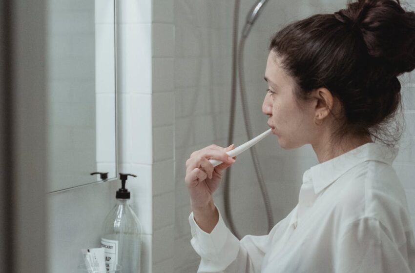  How to Maintain Healthy Teeth and Gums for Life